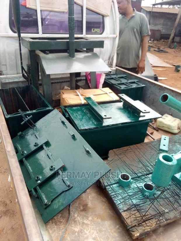 Metallic Pallet Block Machine for Sale in Ghana · Photo 2