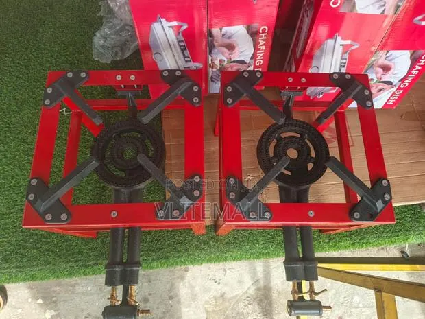 Commercial-Grade, Single-Burner Gas Stoves Red · Photo 1