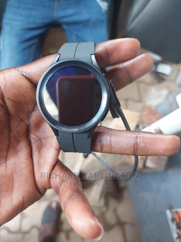 Galaxy Watch 5 Pro · Photo 1