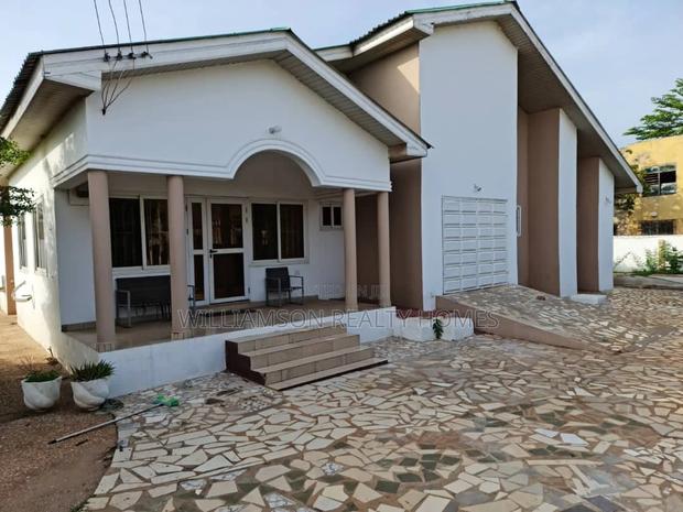 4bdrm Mansion in Hfc Estate, Spintex for sale · Photo 1