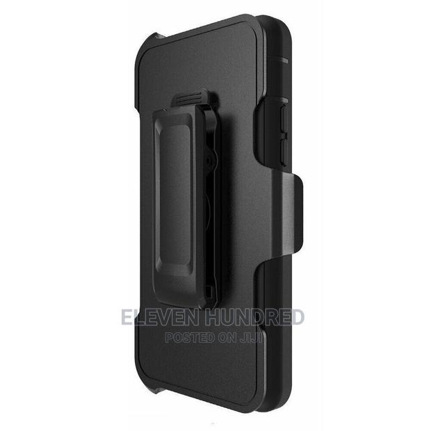 iPhone 12 Mini (Otterbox Defender Pro Case)) · Photo 1