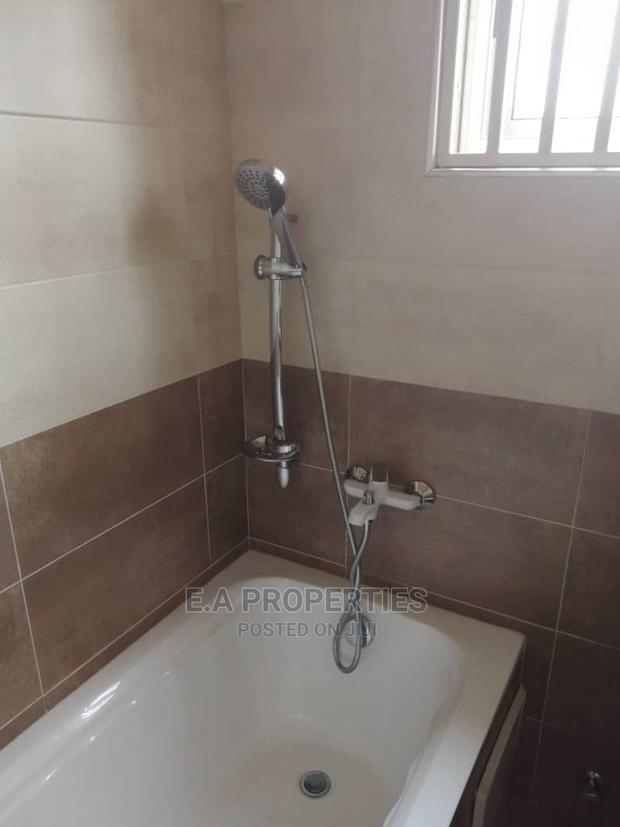 3bdrm House in E a Properties, Ghana Flag for Sale · Photo 8