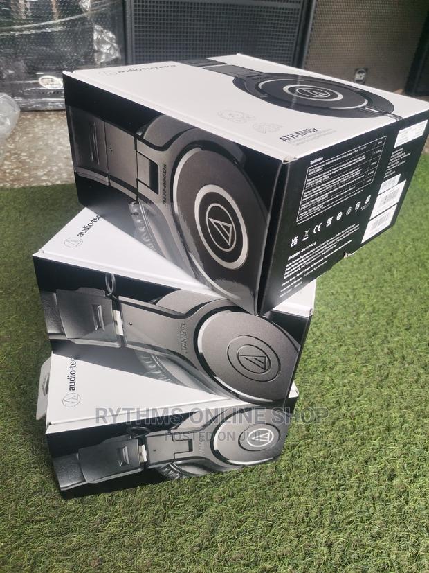 Headphone (Audio-Technica Ath-M40x) · Photo 3