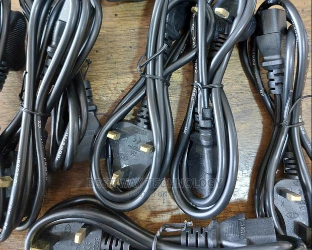 Power Cable. · Photo 1