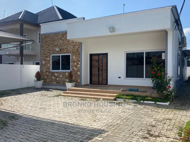 3bdrm House in Bronko Housing, Spintex for rent · Photo 2