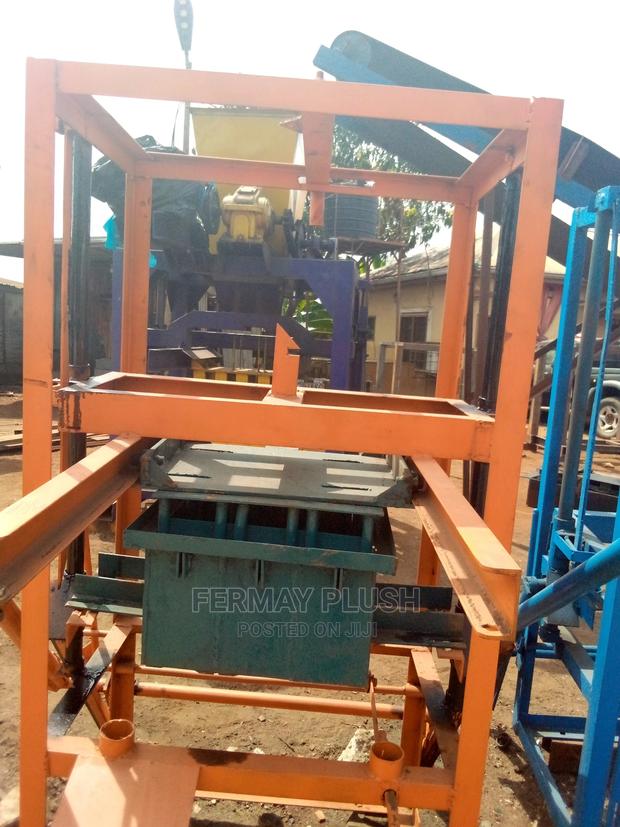 Neat and High Compression Machine for Sale · Photo 1