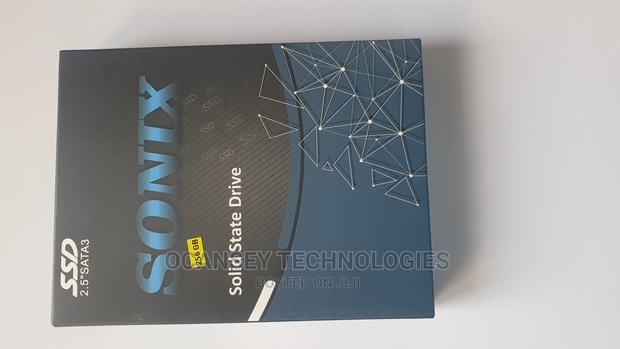 SSD 256gb - 2.5" Sata Iii Internal SSD Drive · Photo 2