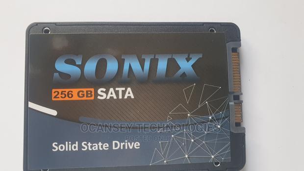 SSD 256gb - 2.5" Sata Iii Internal SSD Drive · Photo 1