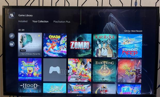 Playstation 5 Standard With About 100 Games · Photo 8