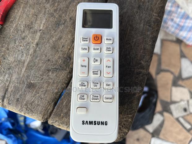 Samsung Air Condition Remote · Photo 1