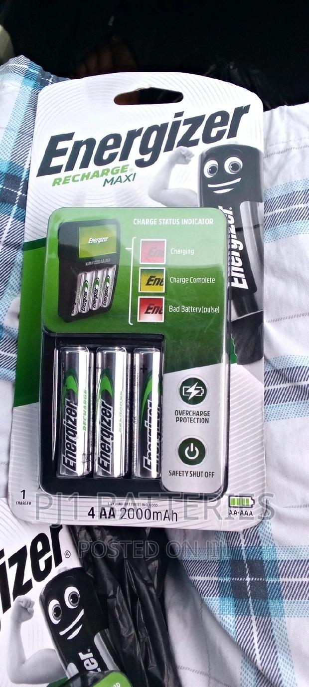 Energizer Aa Charger With Batteries · Photo 1