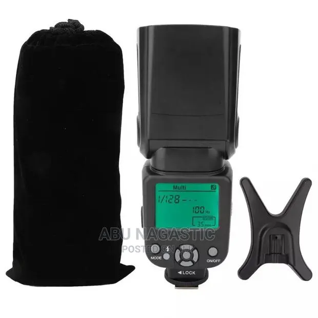Triopo TR-950 Professional Camera Flash Speedlite · Photo 1