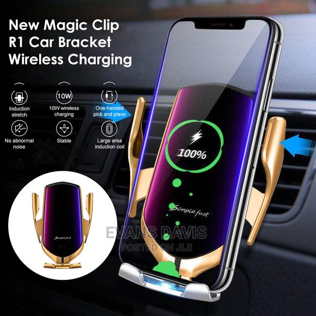 Automatic Smart Sensor Car Wireless Phone Charger · Photo 3