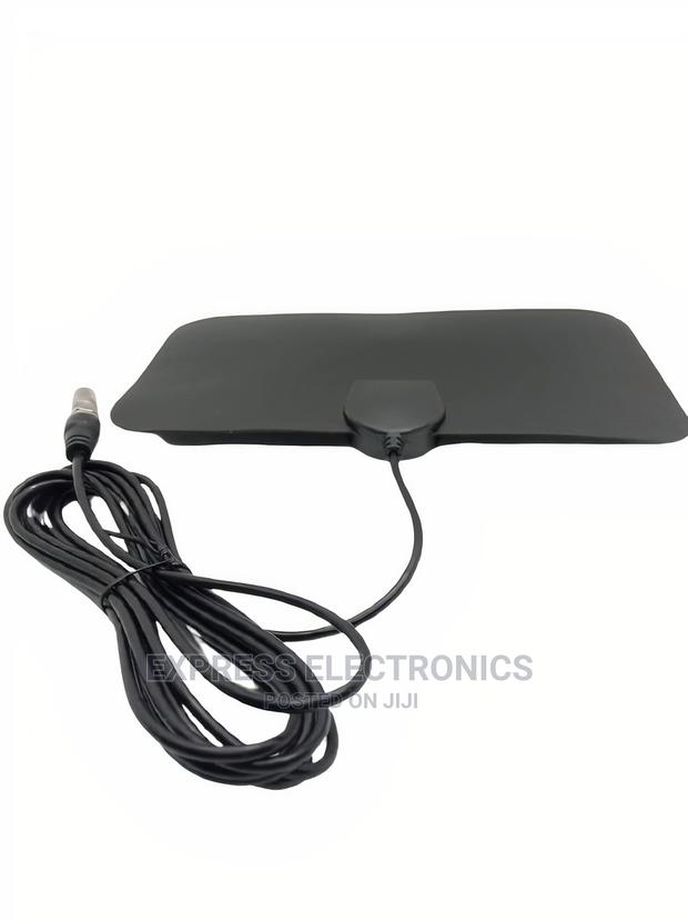 Finest Indoor Digital TV Antenna HDTV - Black · Photo 1