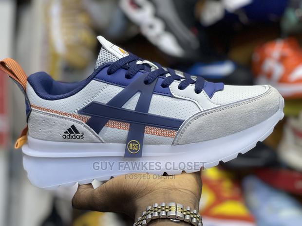 Adidas Paul Aura TN · Photo 3