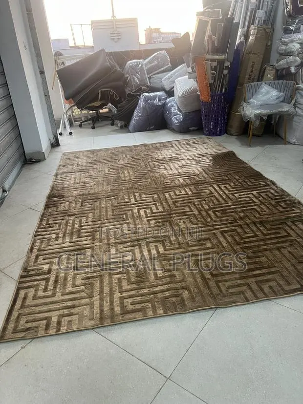 Transform Your Home With Elegance;Fluffy Soft Carpet Biggest 300x200cm · Photo 1