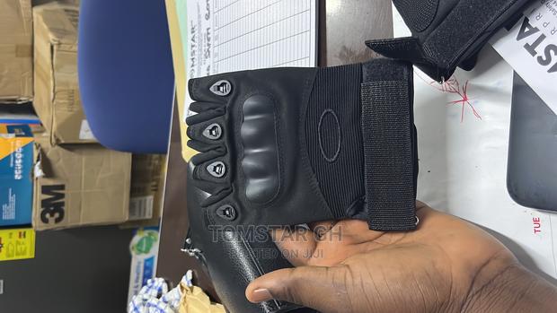 Gym or Rigger Gloves · Photo 3