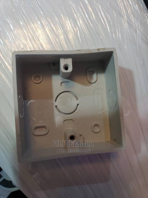 Pvc Electrical Nut 3x3 · Photo 1