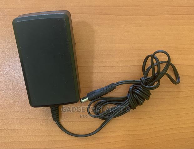 12volts Charger for Router · Photo 4
