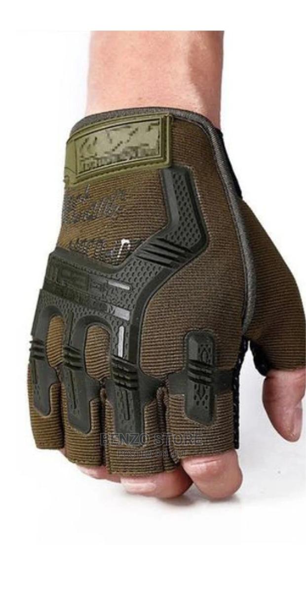 Nice Design Hand Gloves for Gym · Photo 1