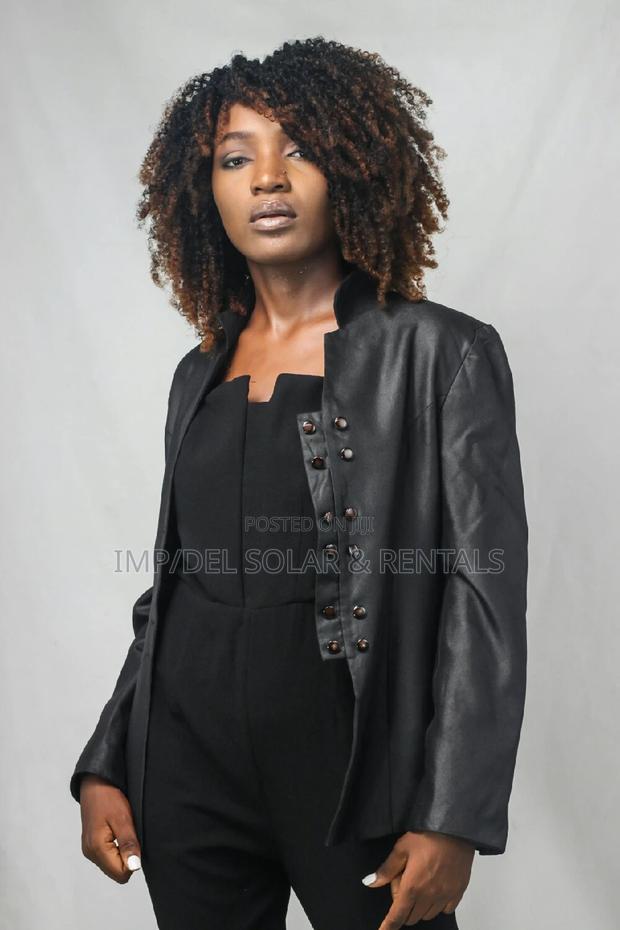 Beauty and Fashion Photo Shoot · Photo 5