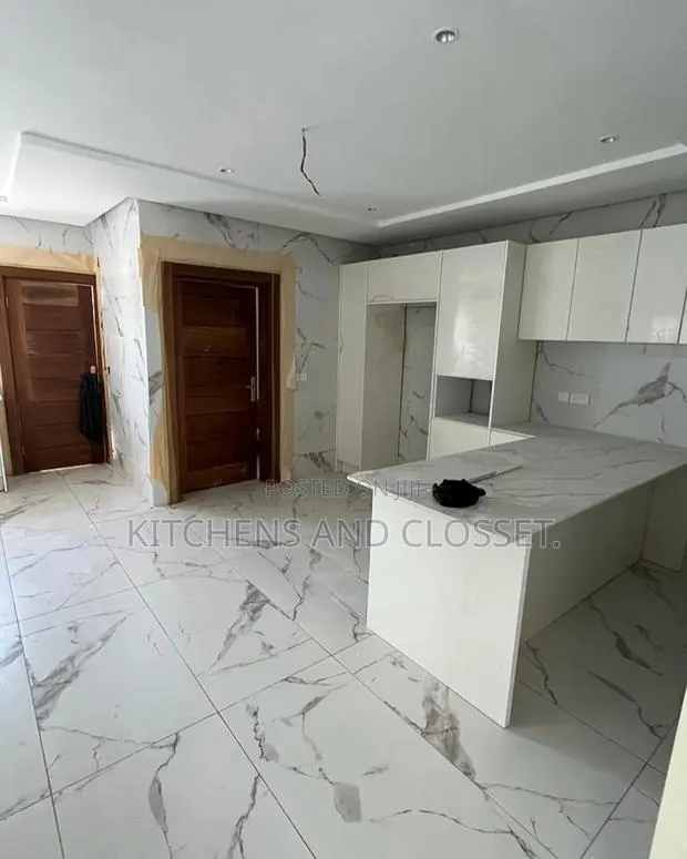Modern Kitchen Cabinent · Photo 1