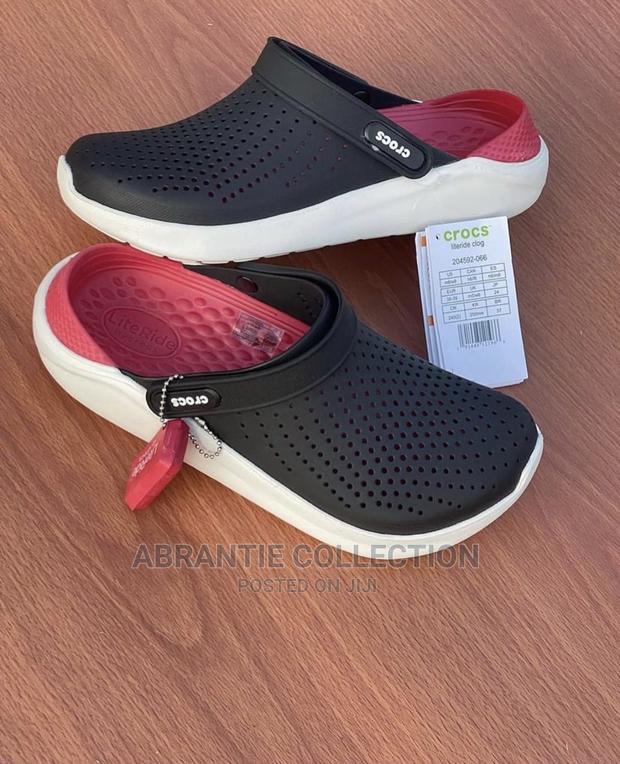 Crocs Lite Ride · Photo 1