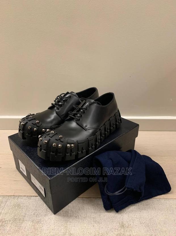 Super Quality Prada Shoes Available in Stock · Photo 5