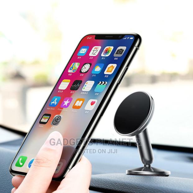 Magnetic Phone - Bracket Holder · Photo 1
