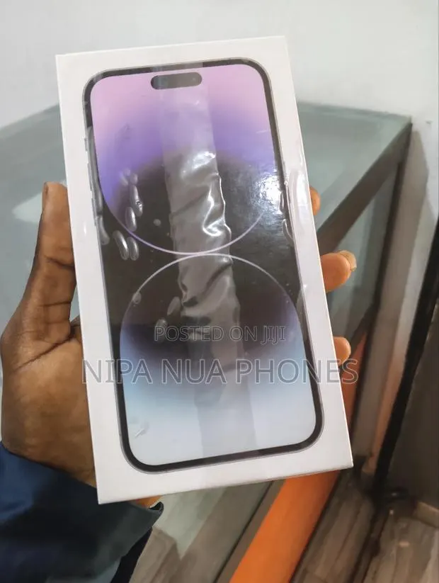 New Apple iPhone 14 Pro Max 256 GB Purple · Photo 1