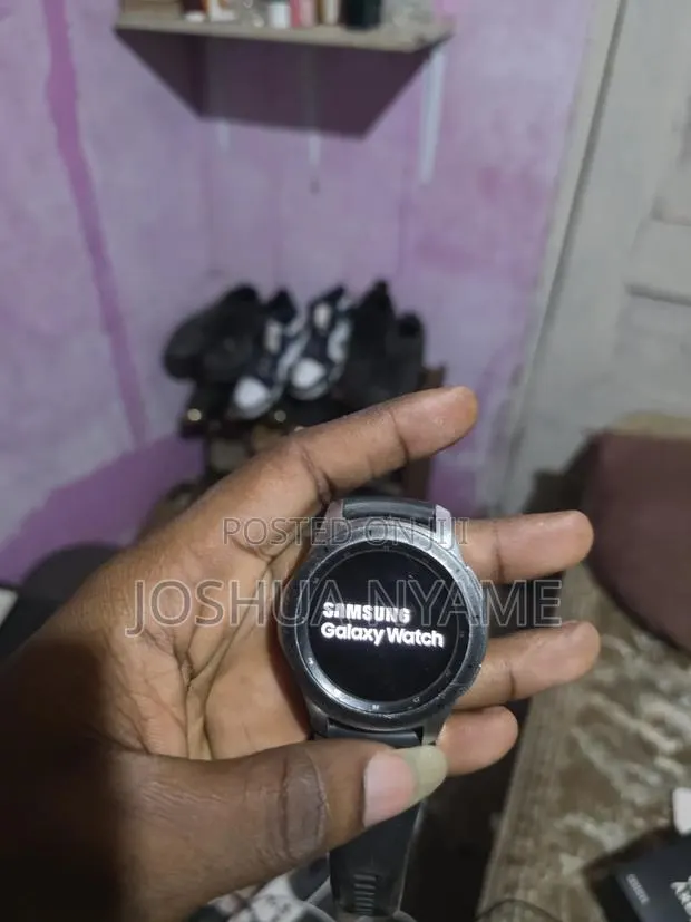 Galaxy Watch · Photo 1