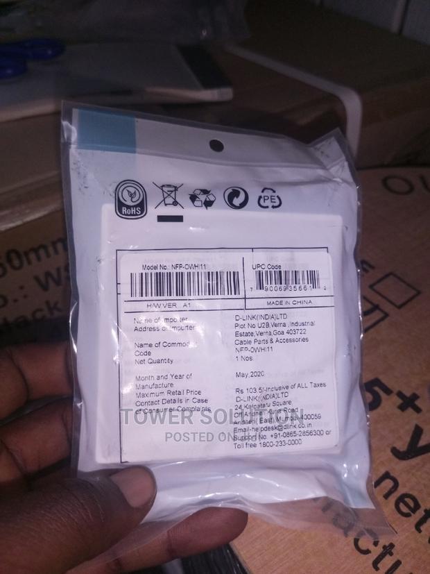 Faceplate Single With Keystone D-Link · Photo 2