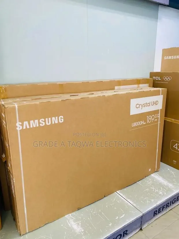 Build in Google Cast LED Samsung 75-Inch UHD Tizen OS TV · Photo 1