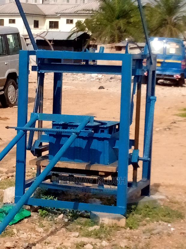 Quality Machines for Producing Blocks for Sale · Photo 1