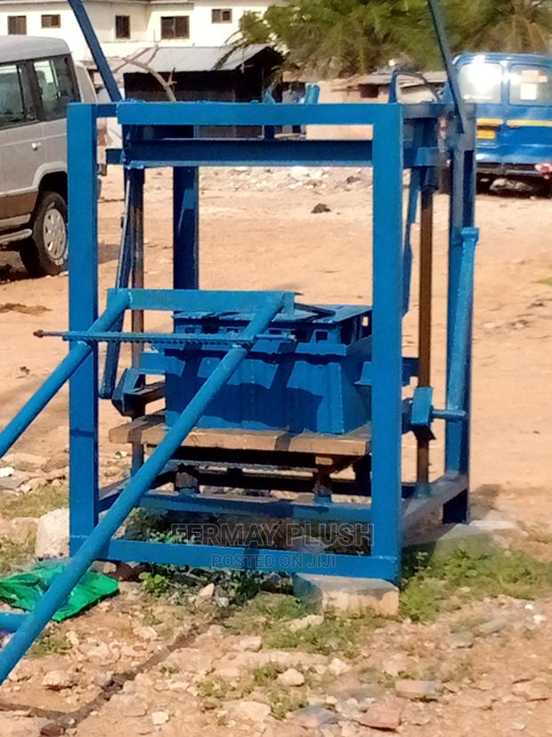 Block Factory Machine for Producing Quality Blocks · Photo 1