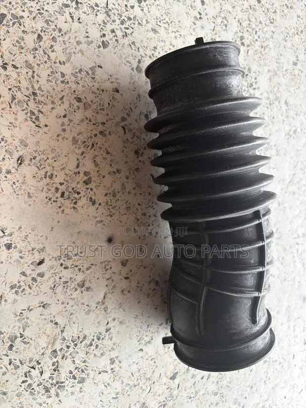 Honda Civic Air Intake Holes · Photo 1