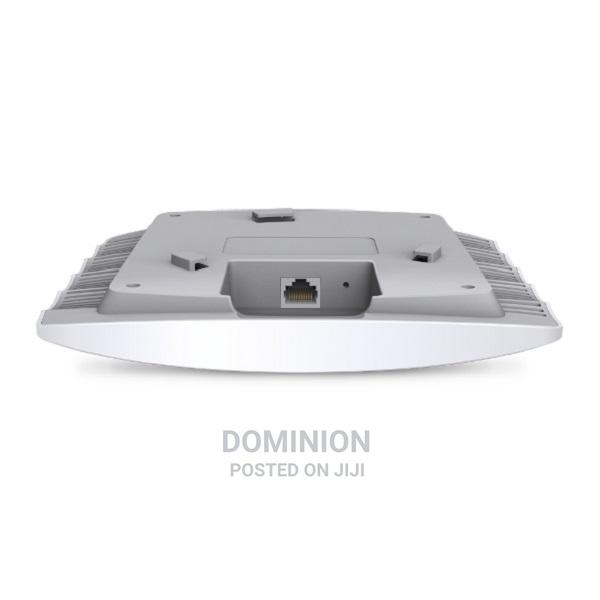 Tp-Link Eap110 300mbps Wireless N Ceiling Mount Access Point · Photo 2