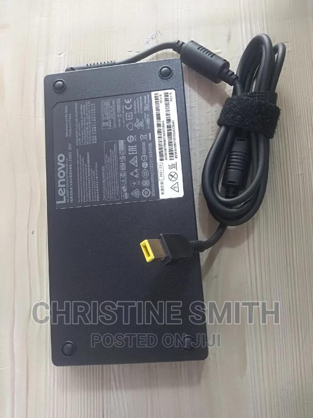 Lenovo USB Charger 230w · Photo 2