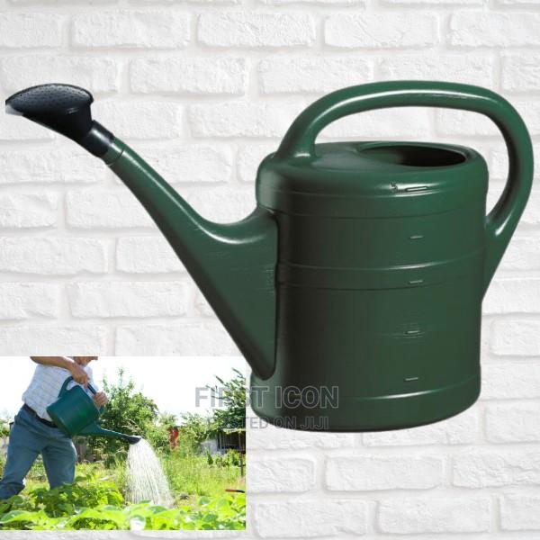 Plastic Watering Can · Photo 1