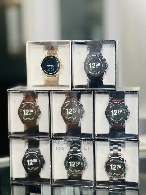 Google Fossil Watch Gen 6 · Photo 4