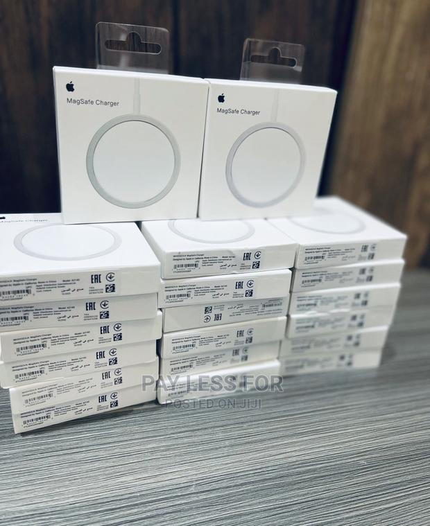 Apple Original Chargers · Photo 2