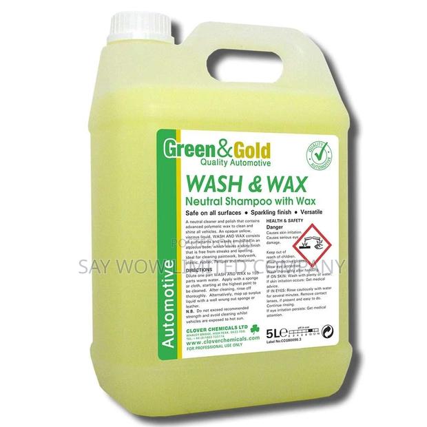 Clover Wash and Wax Car Shampoo/ Cleaner · Photo 1