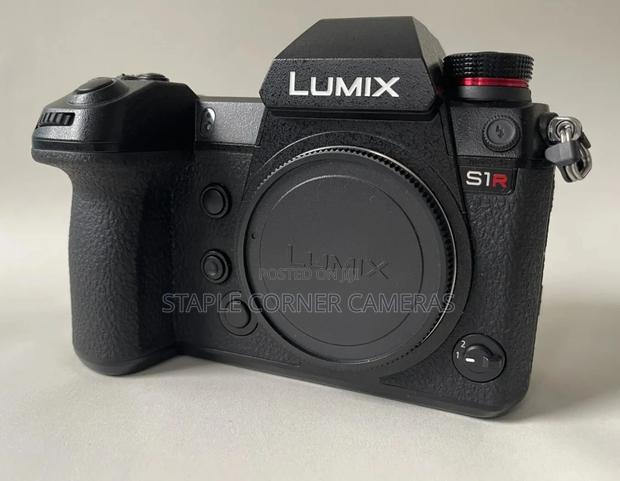 Panasonic Lumix S1R Digital Camera Body Only · Photo 1