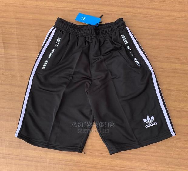 Adidas Shorts for Workout · Photo 1