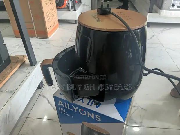 8 in 1 Smart Fryer Bake, Grill, Roast Ailyons Air Fryer · Photo 1