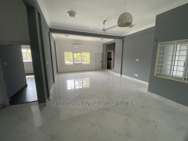 3bdrm Apartment in Tseaddo, Airport Residential Area for rent · Photo 3