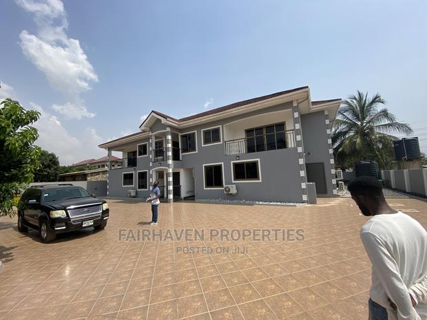 3bdrm Apartment in East Legon for Rent · Photo 3