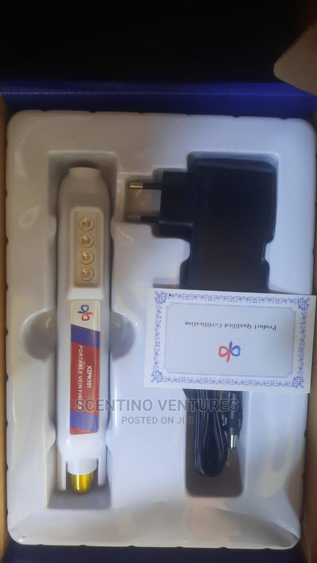 Portable Vein Finder · Photo 1