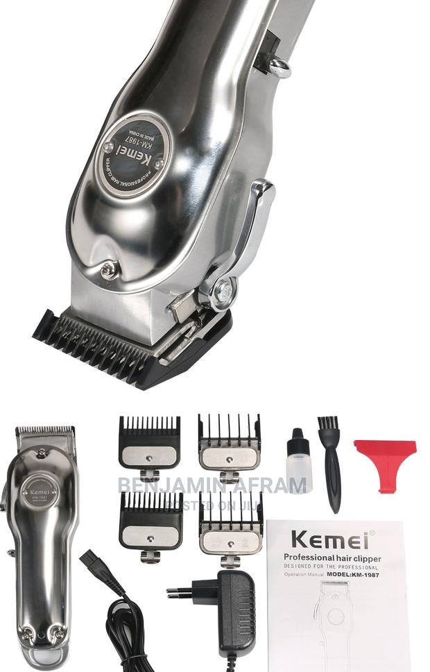 Rechargeable Barbering Machine KM-1987 · Photo 3