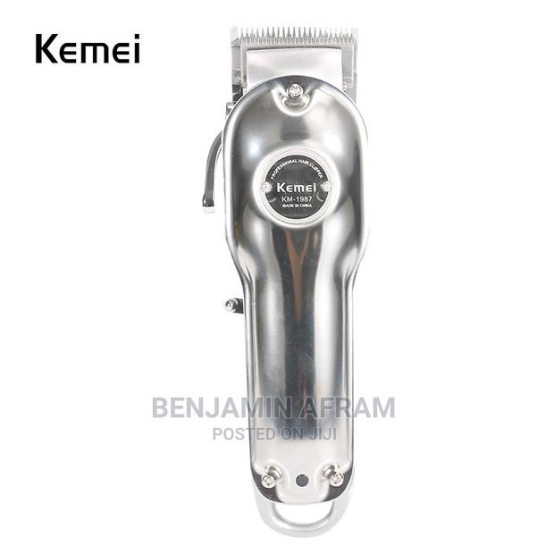 Kemei Cordless Hair Trimmer · Photo 3